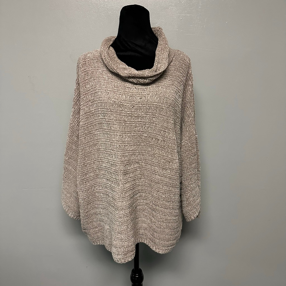 Liz Claiborne Cowl Neck Sweater women’s XL Beige 3/4 sleeve relaxed fit